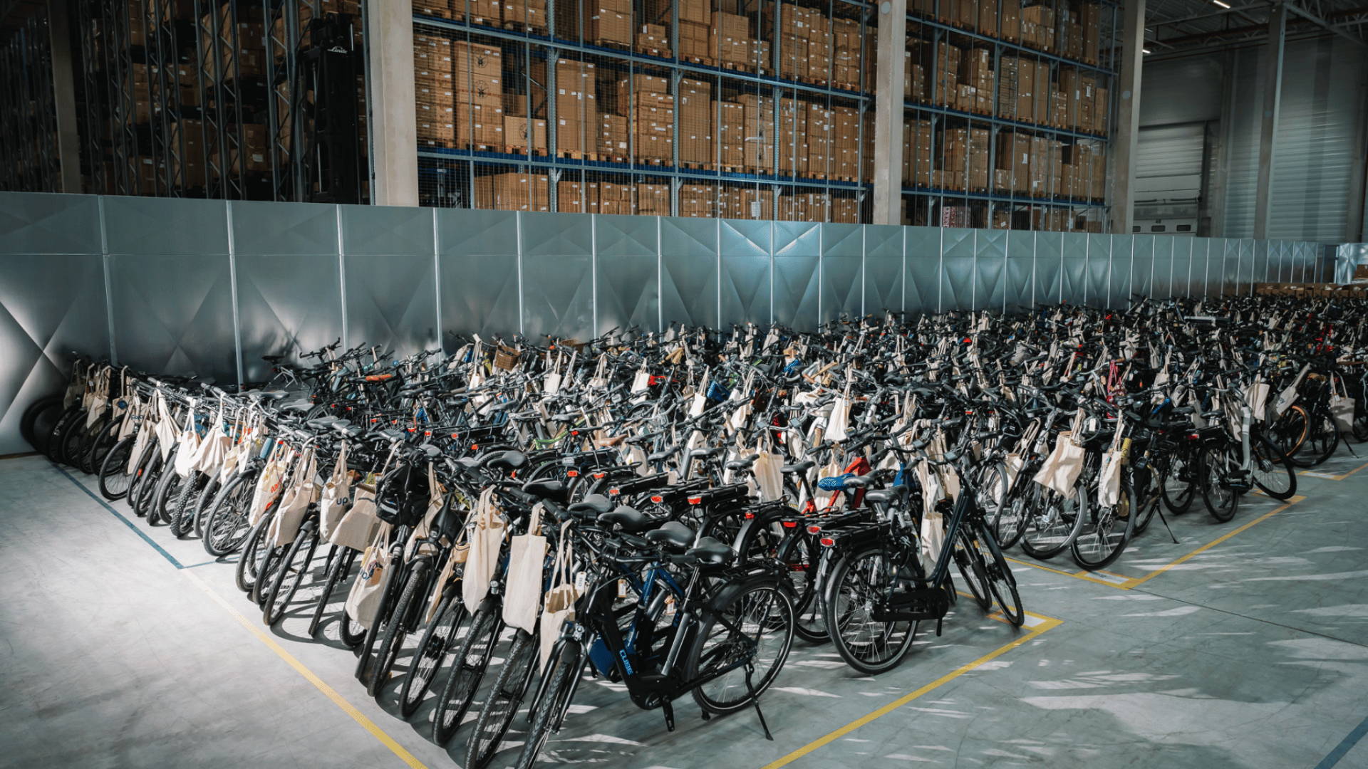 upway magazijn met refurbished ebikes