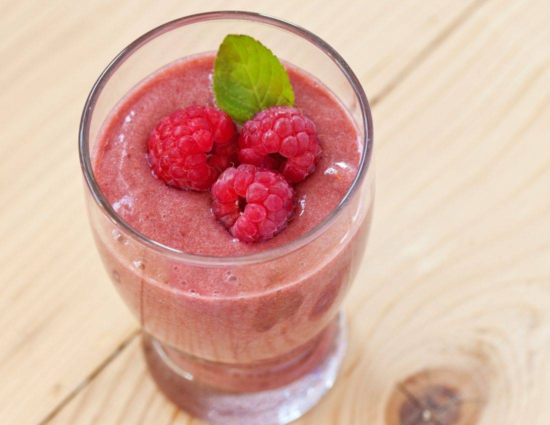 collagen-smoothie-recipe-breakfast-coffee