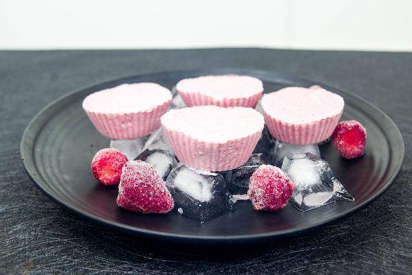 Strawberry Cream Cheese Bites