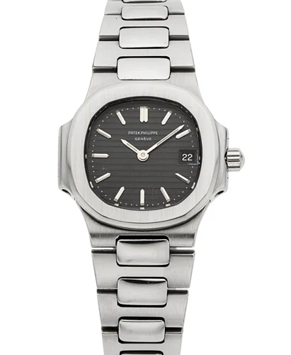 Patek Philippe Nautilus 4700/1