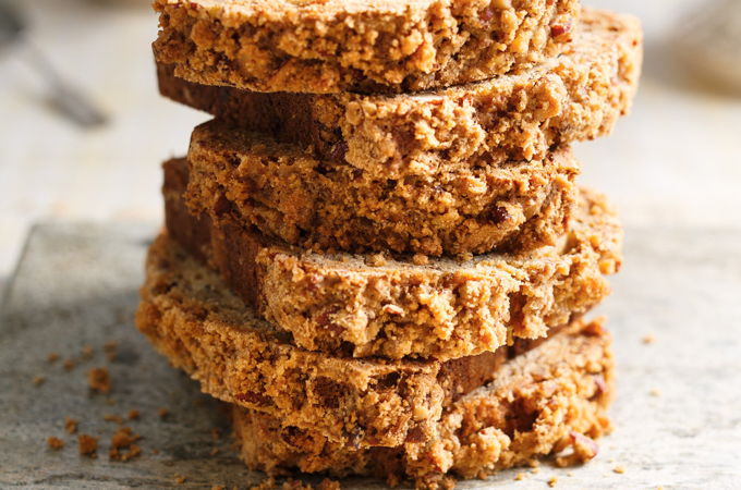 Banana Bread with Maple Crumble