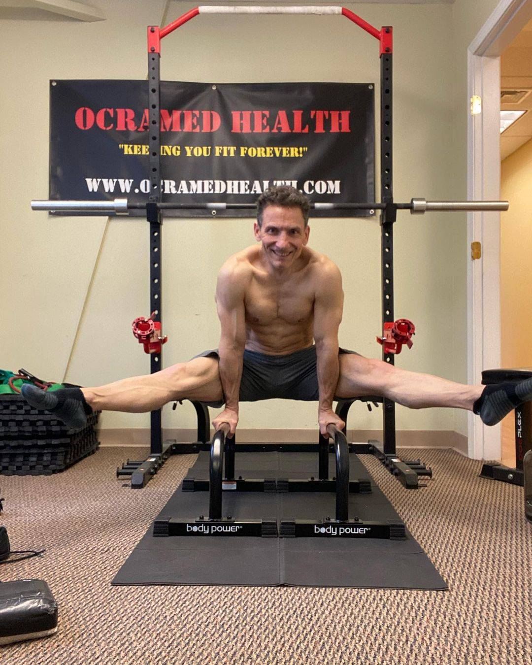 BODY POWER PL1000 Parallel Bars instagram BODY POWER PL1000 Parallel Bars instagram