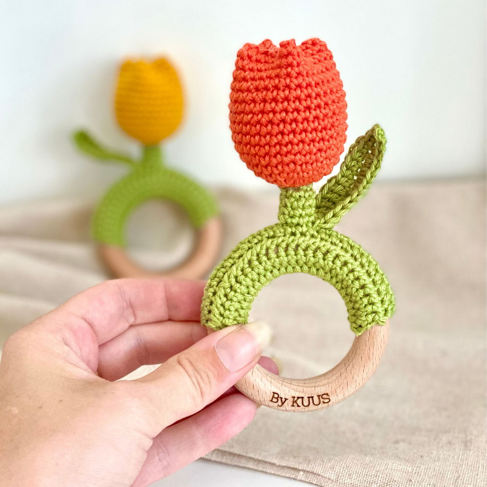 Crochet pattern tulip rattle by By KUUS