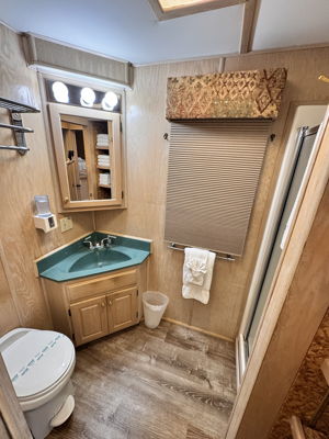 Boat Image 11