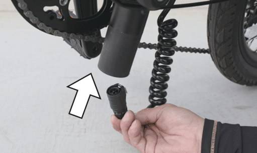 NaicibikeC2のバッテリーケーブル
