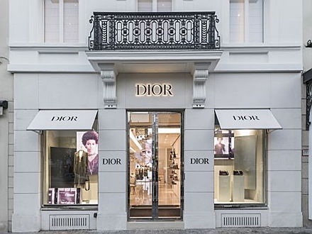  Belgique
- Dior, Bruxelles