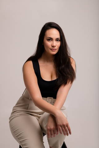 Laura Pons