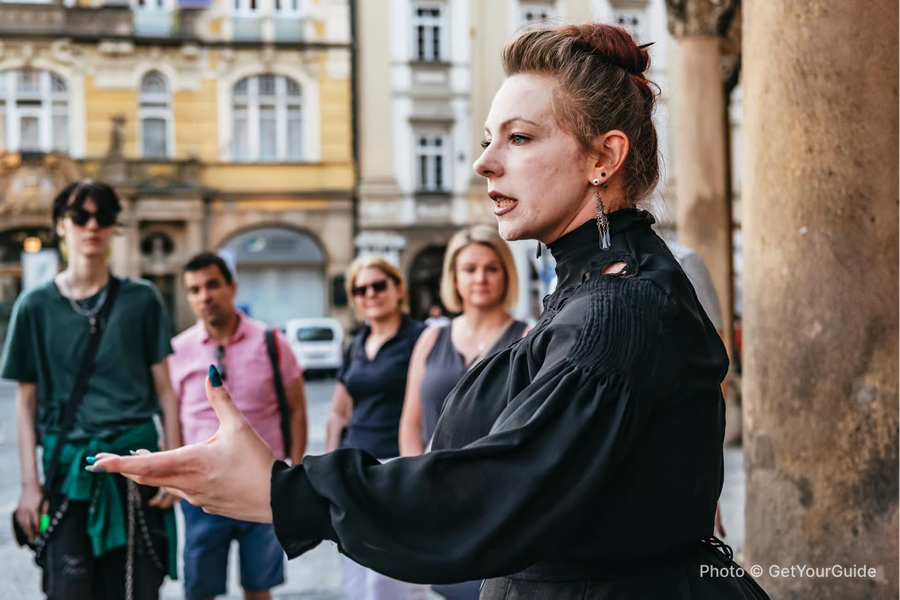 Prague: Ghosts and Legends Nighttime Guided Walking Tour - photo 3