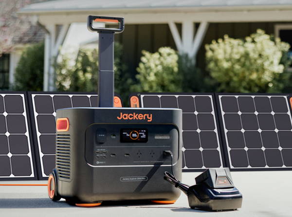 Solar Generator 2000 Plus