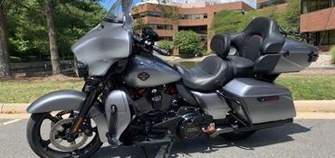 2019 HARLEY-DAVIDSON FLHTKSE CVO LIMITED motorcycle for rent near Fairfax, VA