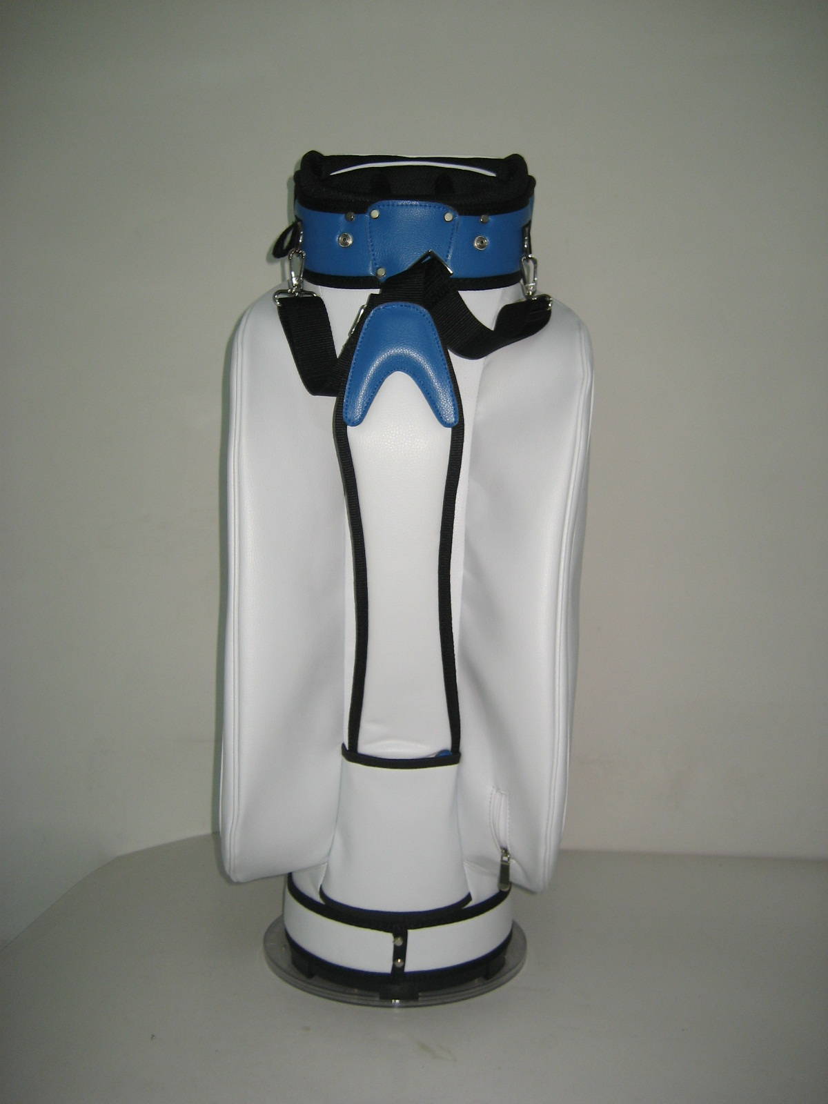 BagLab Custom Golf Bag customised logo bag example 140