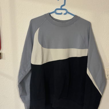 Nike Blue pullover 