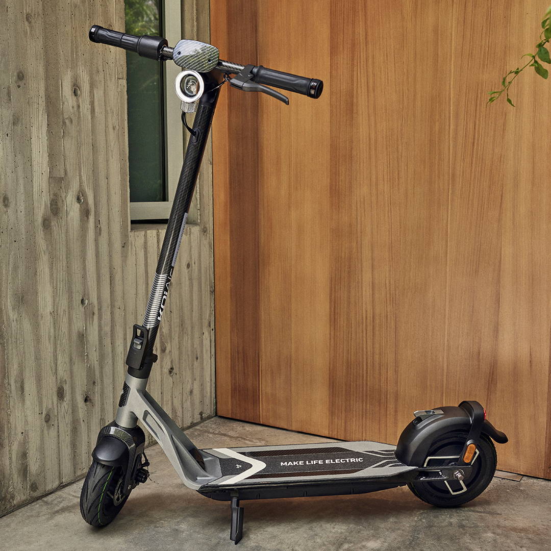 NIU KQi Air Carbon Fiber Electric Scooter Lightweight Scooter NIU® Official