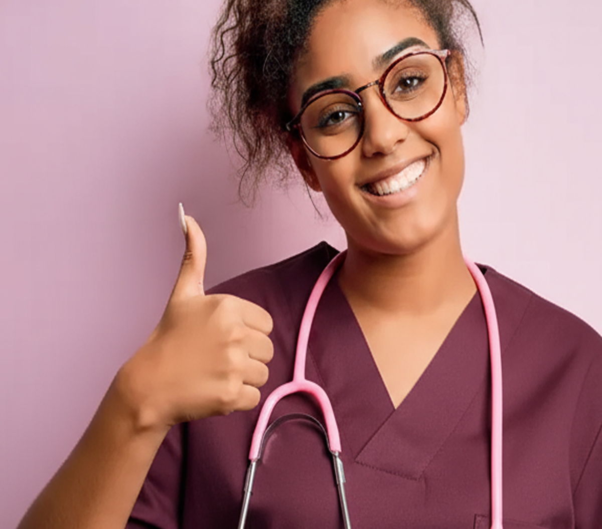 EIne motivierte Mitarbeiterin aus dem Pflegebereich bei Charleston