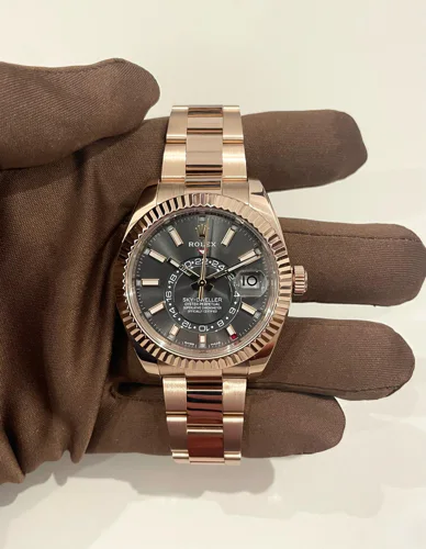 Rolex Sky-Dweller 326935