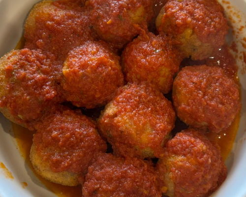 Cooking classes Monterubbiano: Dining in Monterubbiano: the ritual of Tagliatelle Fritte