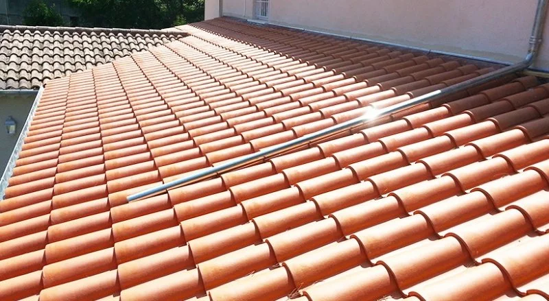 Rénovation de la couverture en tuiles romanes d’une villa à Cannes — photo 9 sur 23 — CEG TOITURE