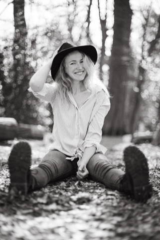 Nathalie Lewis