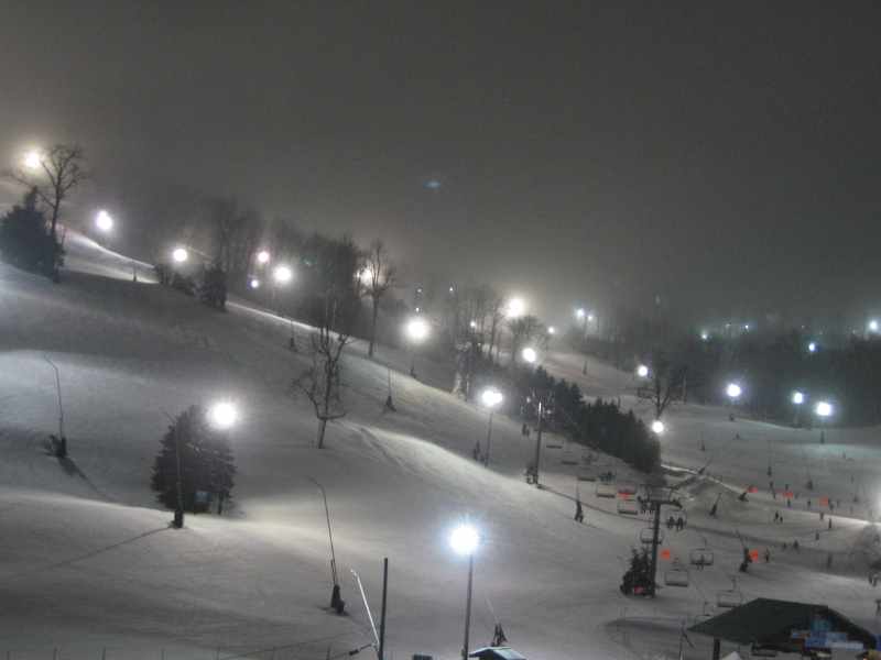 The Complete Guide For Snowboarding At Night