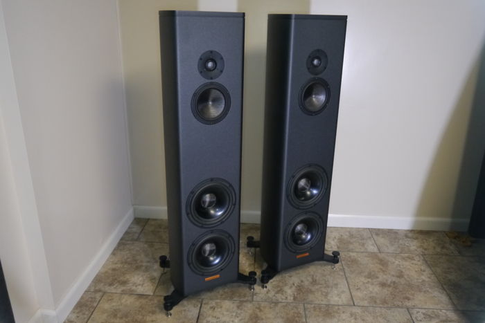 Magico S3 M-Cast Mint Condition, with grills Lowest pri...