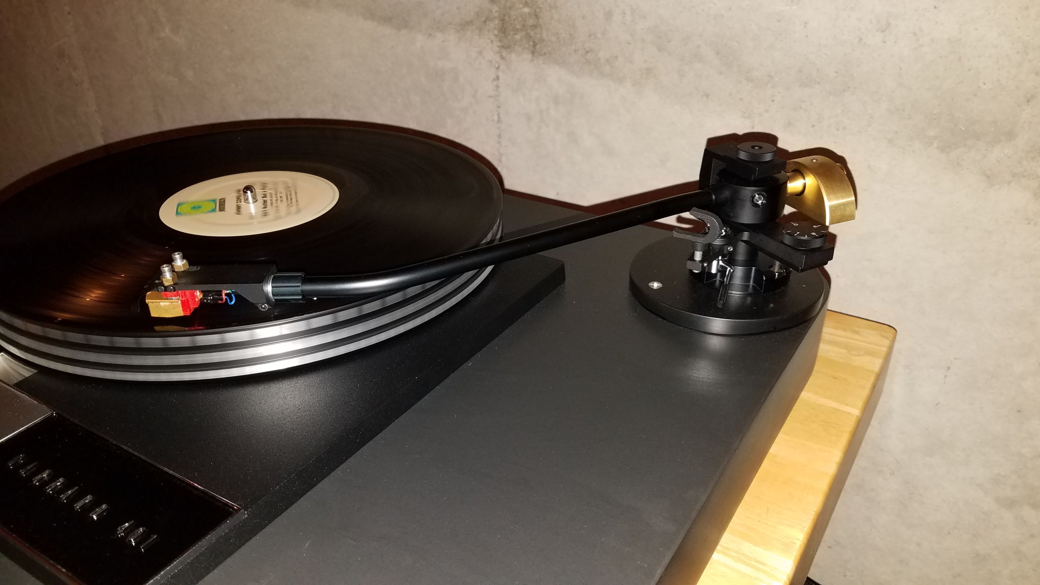 Legacy 12" Jelco 750 with Expressimo Audio brass rear stub and counterweight and Ammonite collar.