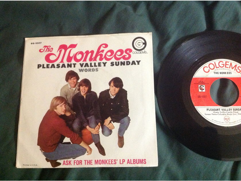 The Monkees - Pleasant Valley Sunday 45 With Sleeve
