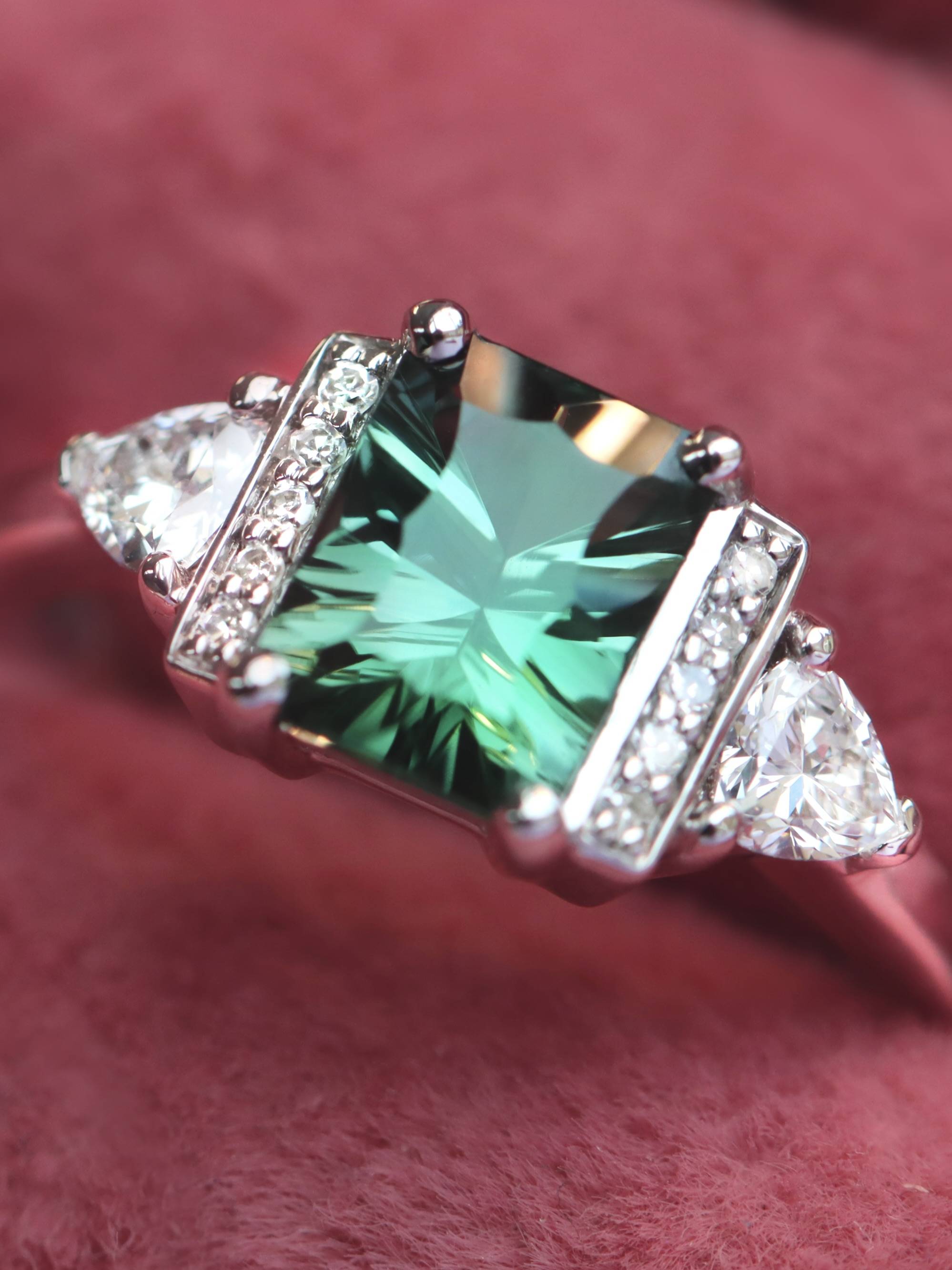 Art deco engagement ring