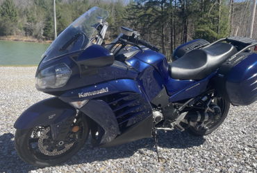 2013 KAWASAKI CONCOURS 14 ABS motorcycle for rent near Blairsville, GA