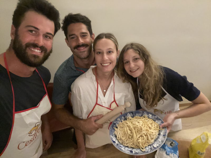 Cooking classes Como: Italian flavors: risotto, pasta and irresistible tiramisu