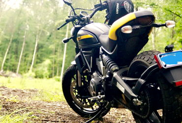 2017 DUCATI SCRAMBLER FULL THROTTLE motorcycle for rent near Wallingford, CT