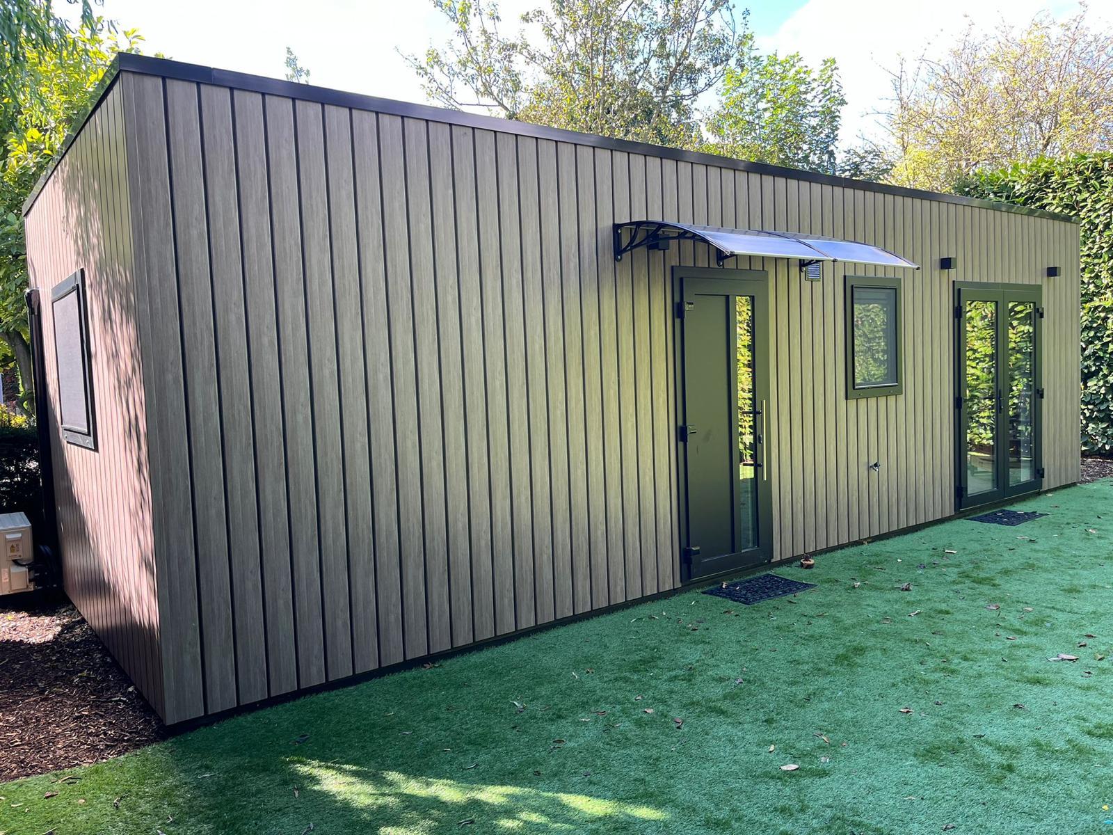 Chalet met veranda — maatwerk project door BBS Systeembouw