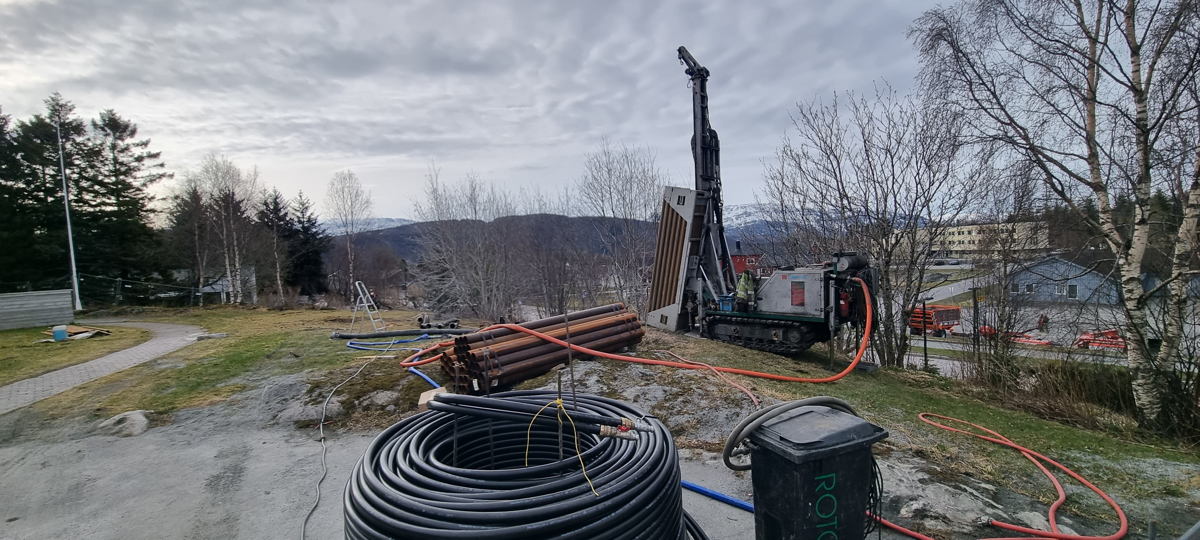 Ny energiforsyning Leirfjord Barne- og ungdomsskole