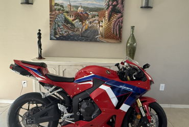 2024 HONDA CBR600RR ABS motorcycle for rent near Marana, AZ