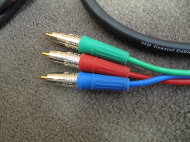 Canare (2) 1 foot  Component Cables