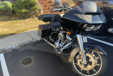 2022 HARLEY-DAVIDSON ROAD GLIDE SPECIAL motorcycle for rent near Edison, NJ