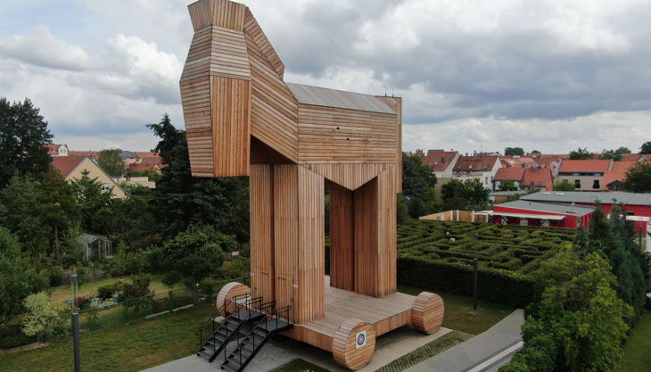 trojanisches pferd foto heiko janowski