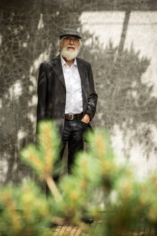 Edmond ( Eddie ) Emmerechts