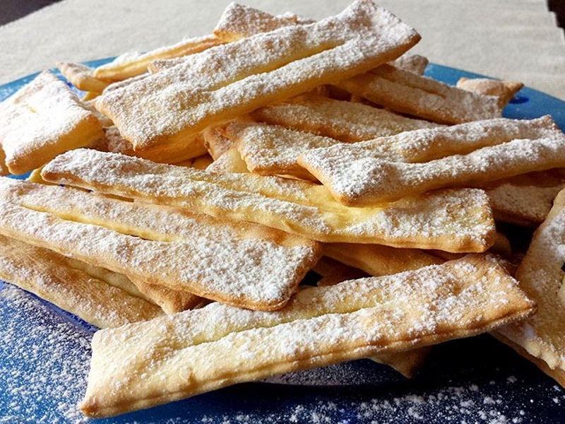 Cooking classes Barone: Sweet Carnival: Chiacchiere and local flavors