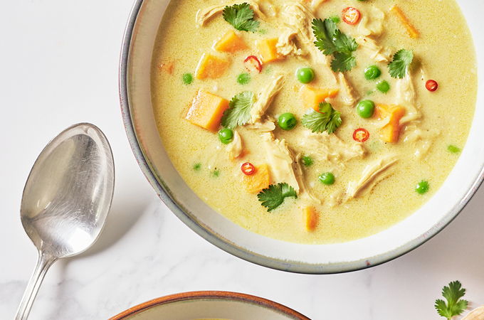 Soupe-repas au poulet à l’indienne