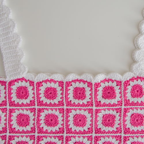 Tiny Squared Summer Top