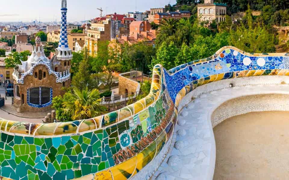 Park Güell Skip-the-Line Tour with Official Guide - photo 1