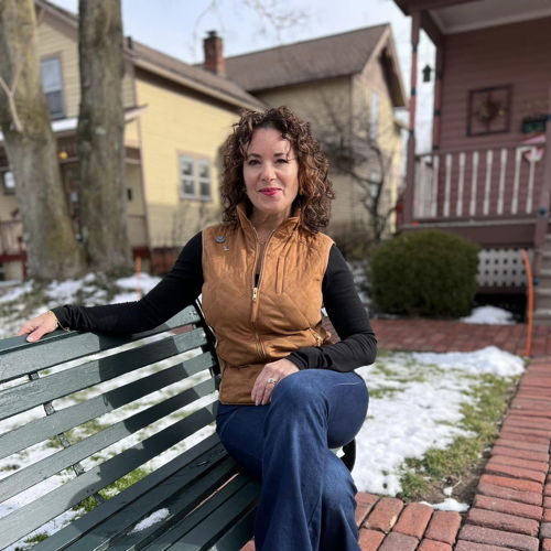 Laura  Cirigliano-Bosworth