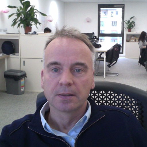 /images/default-avatar.png