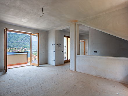  Laveno M.
- Top 5 case in vendita sul Lago d'Orta (1).jpg