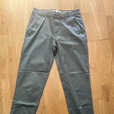 Trouser in olive green