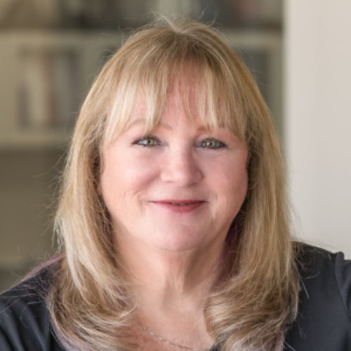 Cindy  Williams