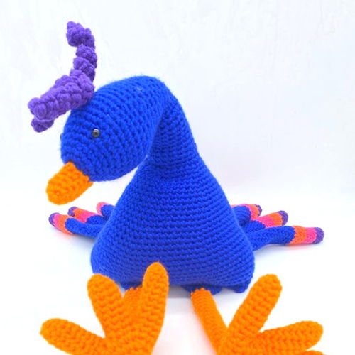 Padrão Amigurumi de Crochê Bird Buddy Peacock