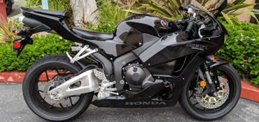 2015 HONDA CBR600RR motorcycle for rent near Redondo Beach, CA