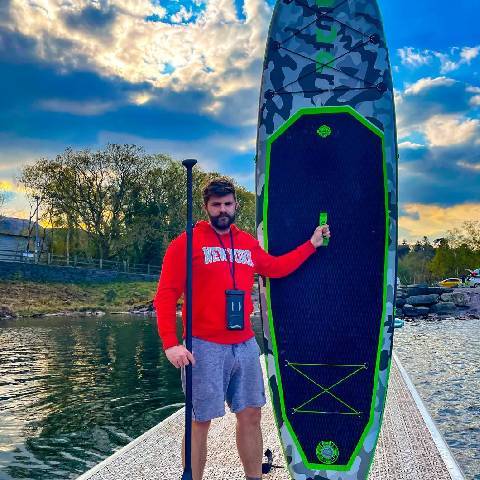Funwater provide wholesaler price for group and company on Canada Day