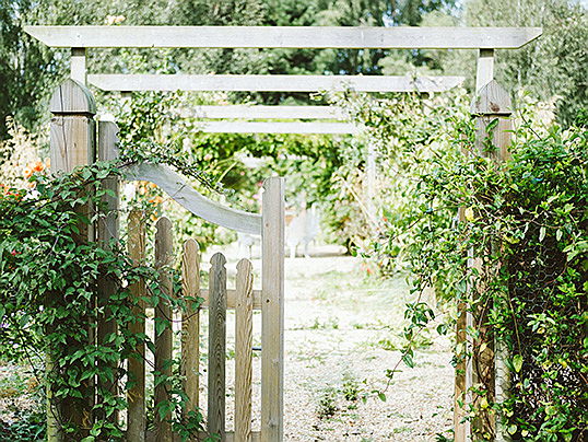  Vilamoura / Algarve
- Une nouvelle clôture de jardin signifie concilier sa propre créativité avec la réglementation et l’usage local. Découvrez-en davantage dans notre blog !